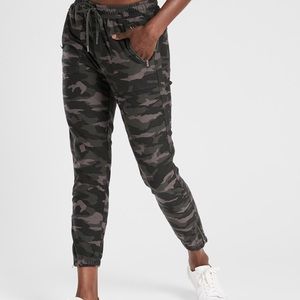 Athleta Camo Farallon Jogger